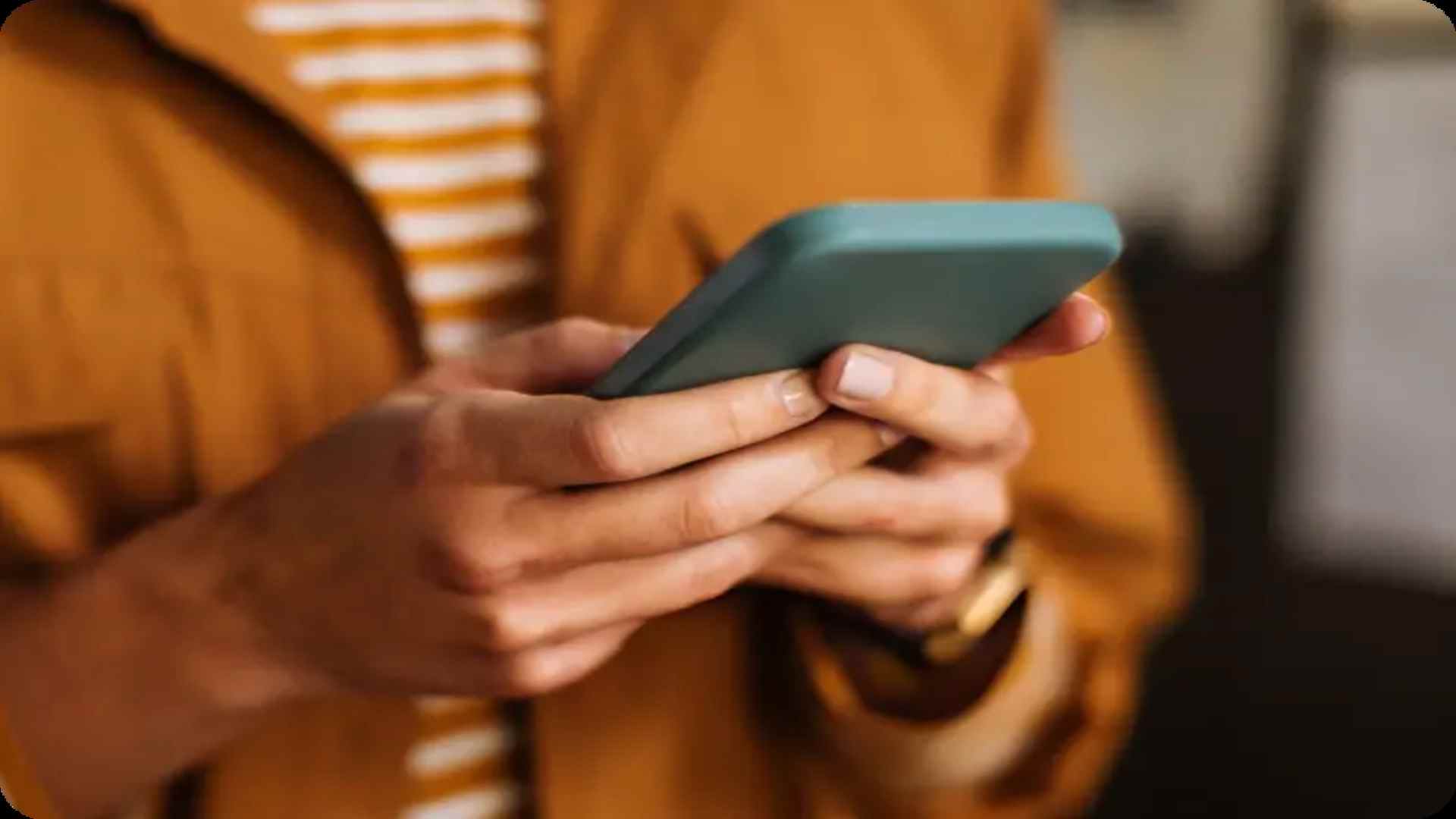 Reward Gaming Platforms with Friendly Communities